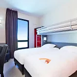 Premiere Classe Lyon - Priest Eurexpo 2* 圣普列斯特