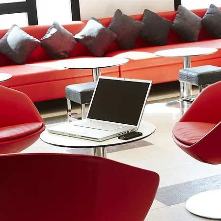 ホテル Premiere Classe Lyon - Priest Eurexpo サン・プリエスト