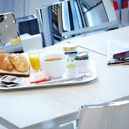 Otel Premiere Classe Lyon - Priest Eurexpo 2*