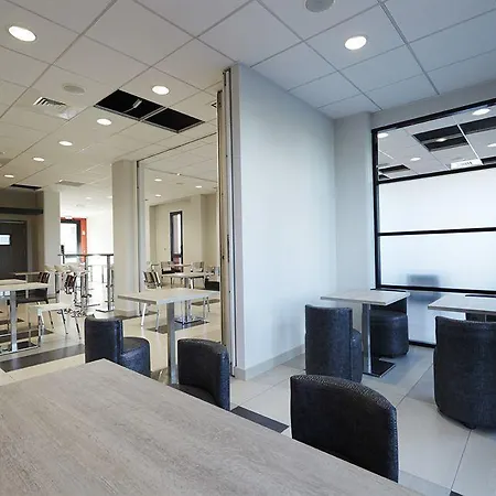 Premiere Classe Lyon - Priest Eurexpo فندق سانت-بريست