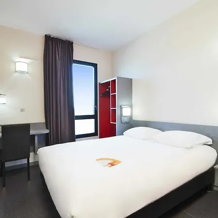 فندق Premiere Classe Lyon - Priest Eurexpo 2*